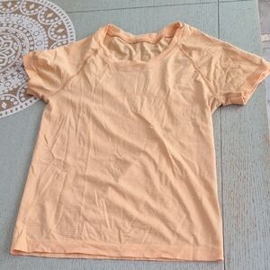 Lululemon Athletica Apricot Short Sleeve Tee